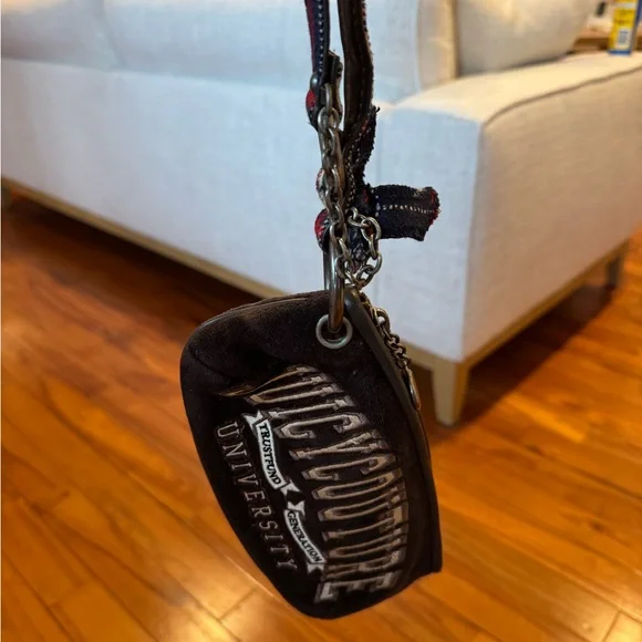 Juicy Couture Wristlet - Picture 4 of 5